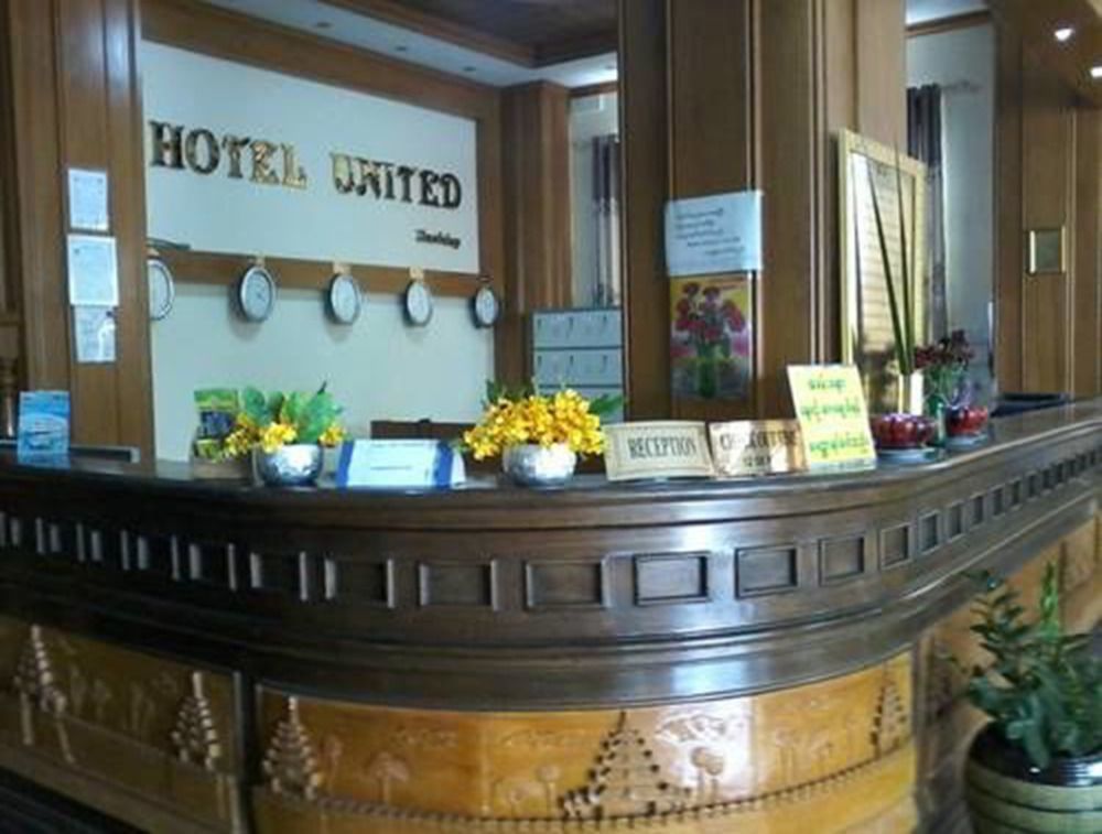 Hotel United Mandalay Eksteriør billede