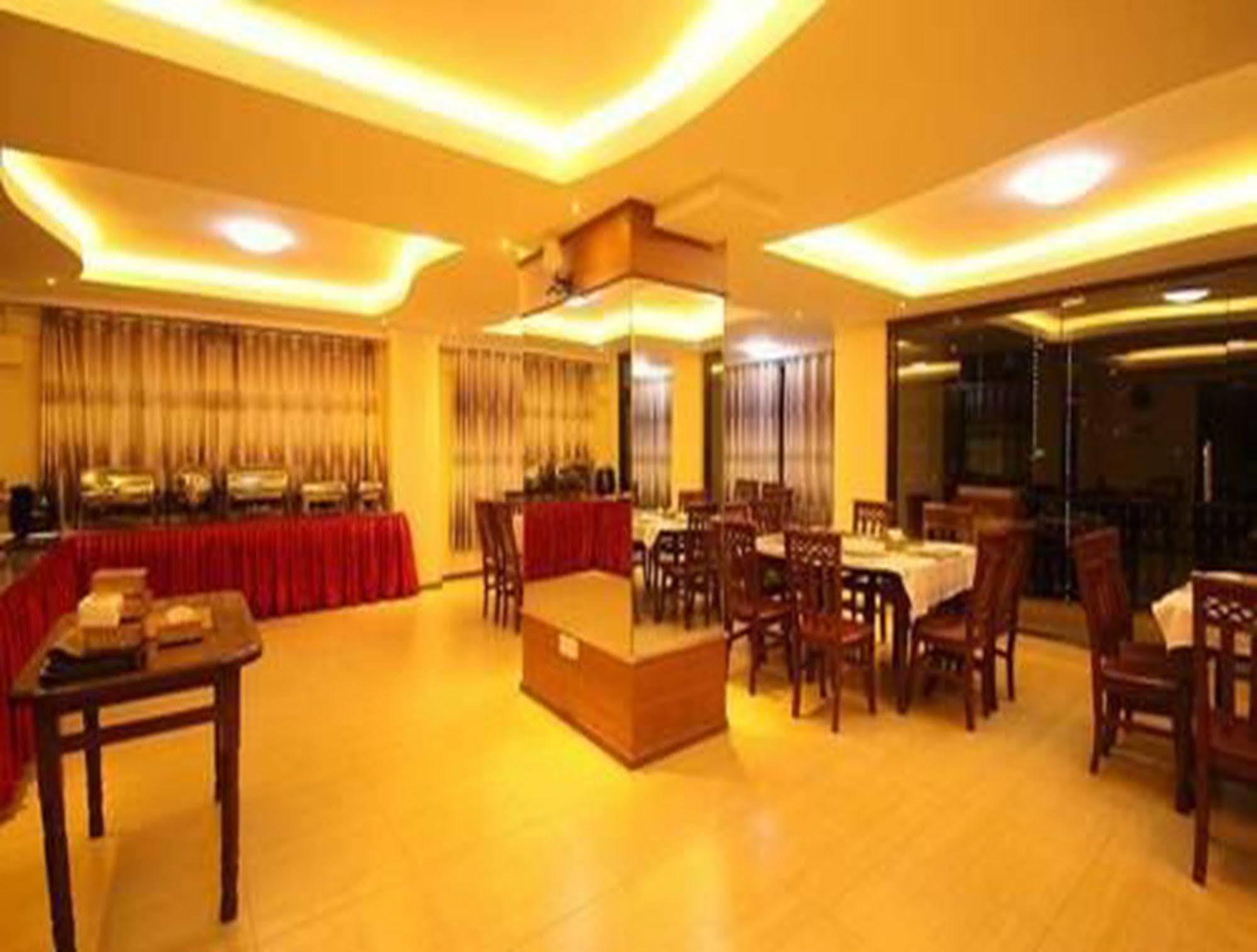 Hotel United Mandalay Eksteriør billede
