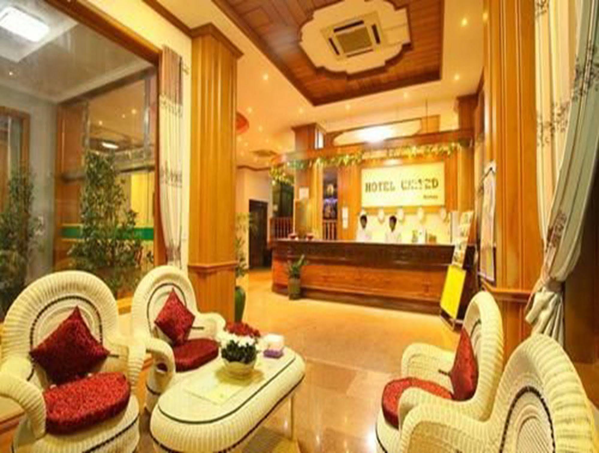 Hotel United Mandalay Eksteriør billede