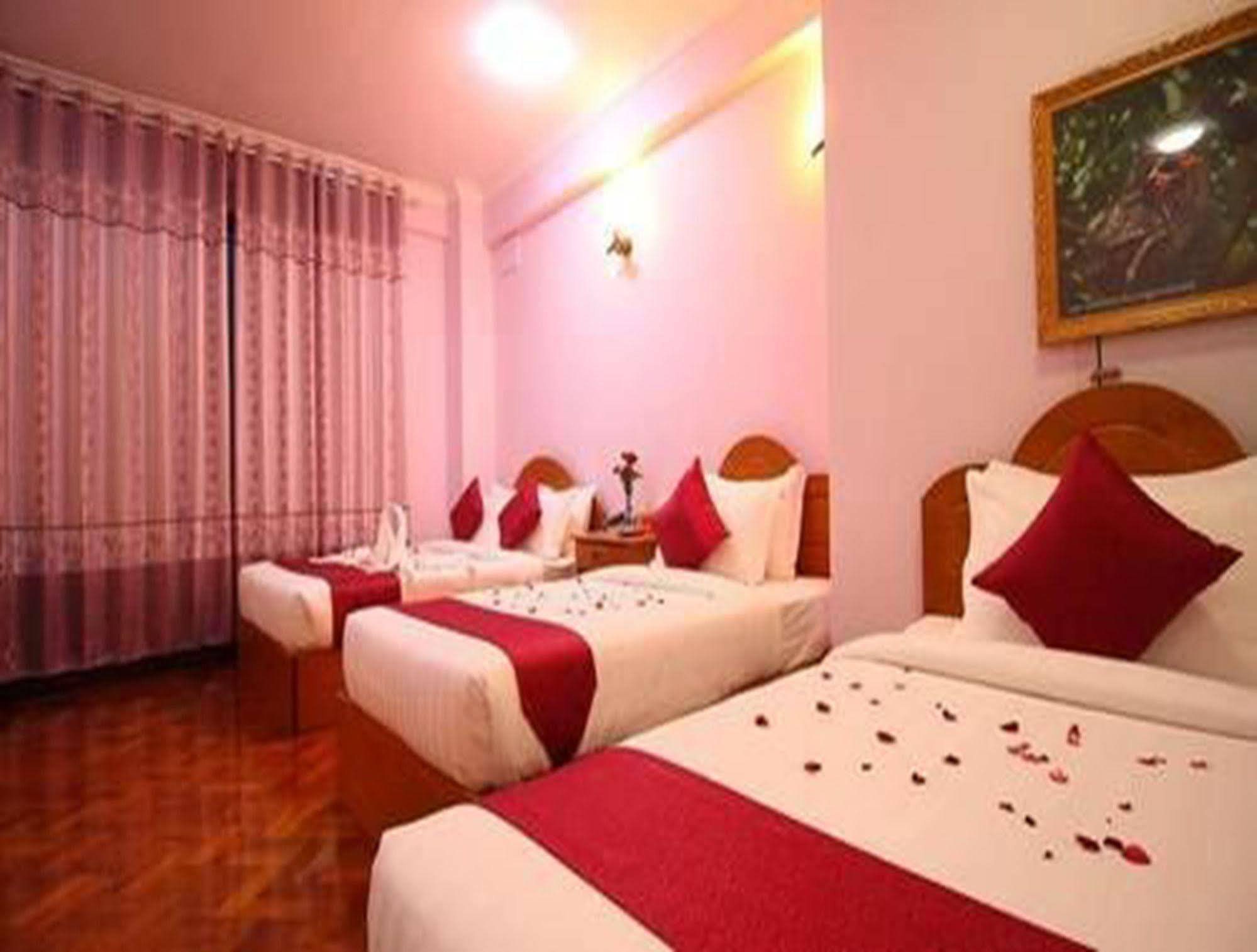 Hotel United Mandalay Eksteriør billede