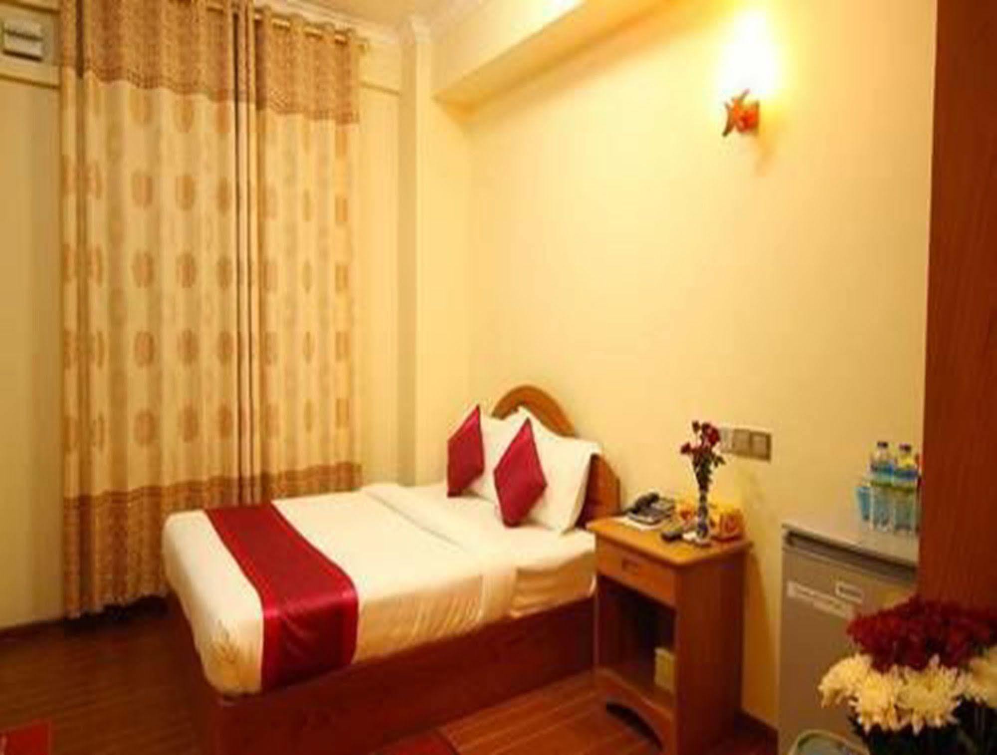 Hotel United Mandalay Eksteriør billede