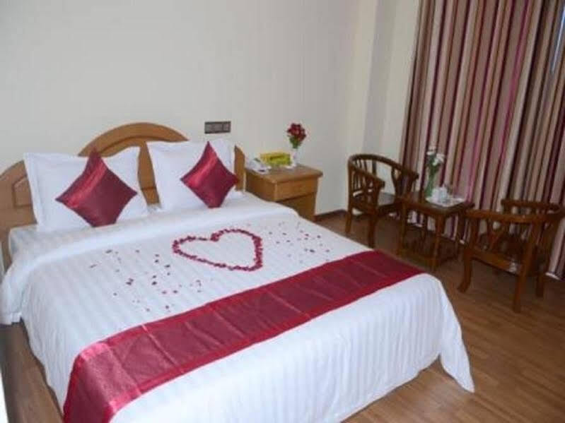 Hotel United Mandalay Eksteriør billede